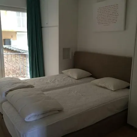 Prachtig Ingericht Met Frontaal Zeezicht In Duinbergen Apartment *