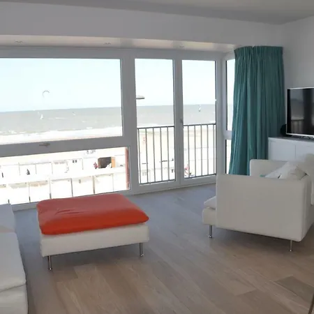 Apartment Prachtig Ingericht Met Frontaal Zeezicht In Duinbergen Knokke-Heist